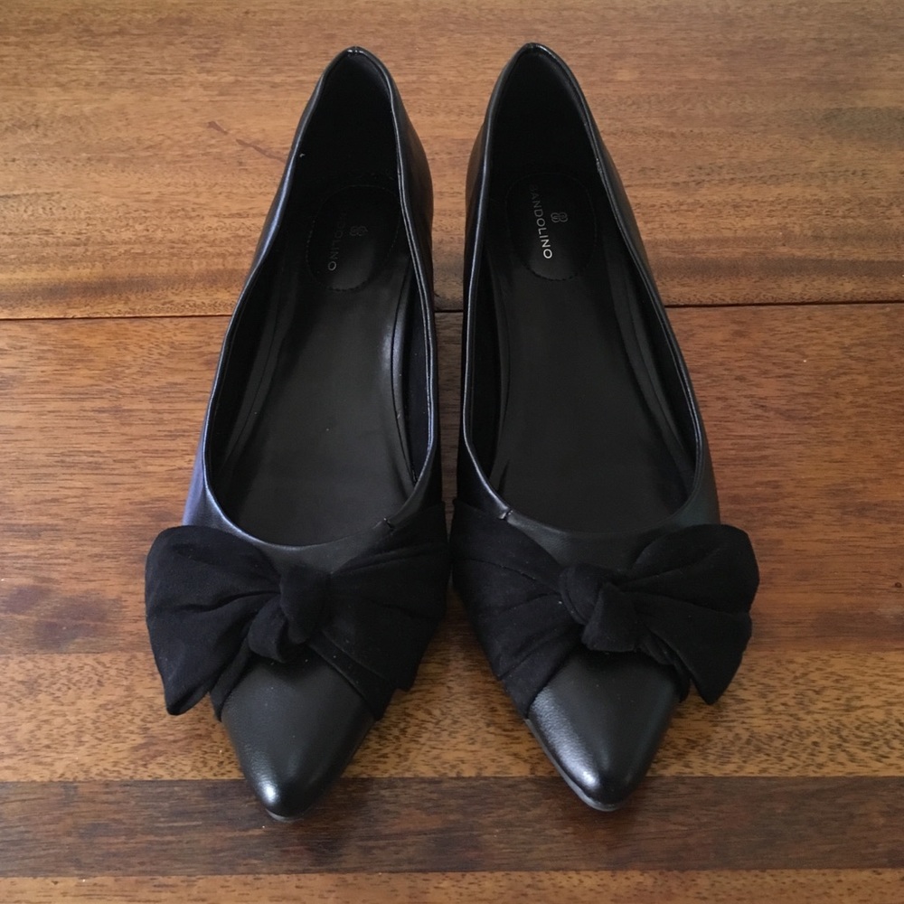 Bandolino Black Knot Comfort Flat